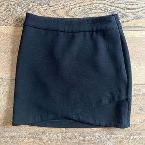 Aritizia black size small skirt